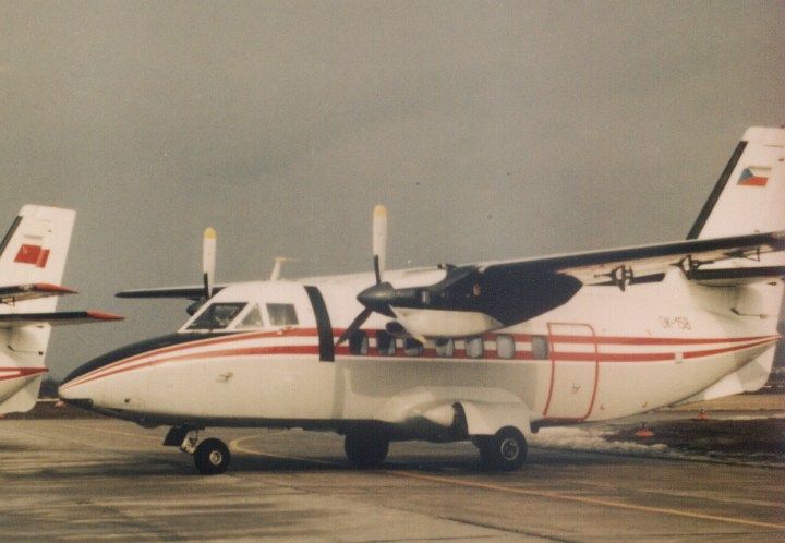 Az OK-158 – később OK-DZA – a második megépített L-410M