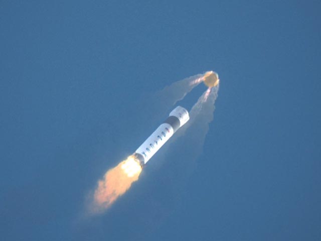 A SpaceX mentőhajtóművei viszik az egész űrhajót