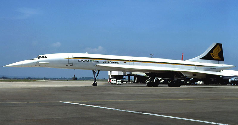 Itt a Concorde már szingapúri színekben