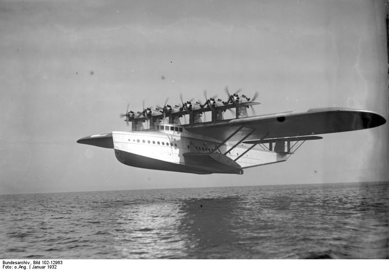 Dornier Do-X az egyik sikeres nagy vízigép, de a sikerhez még rengeteg motor kellett