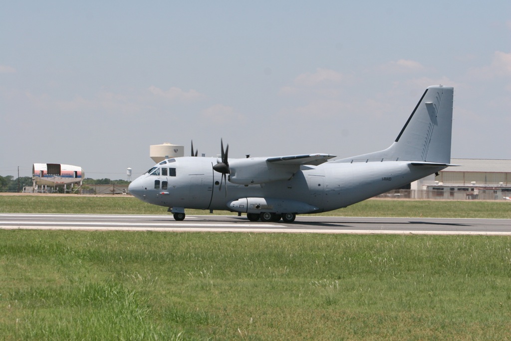 A C–27J törzse szélese5bb, de repülési tulajdonságai ettől még nagyon jók <br>(fotók: c27j.com)