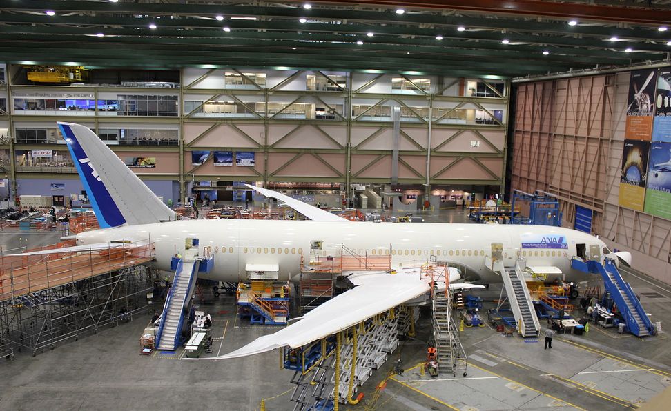 2012 feladata a 787-es gyártásának felpörgetése
