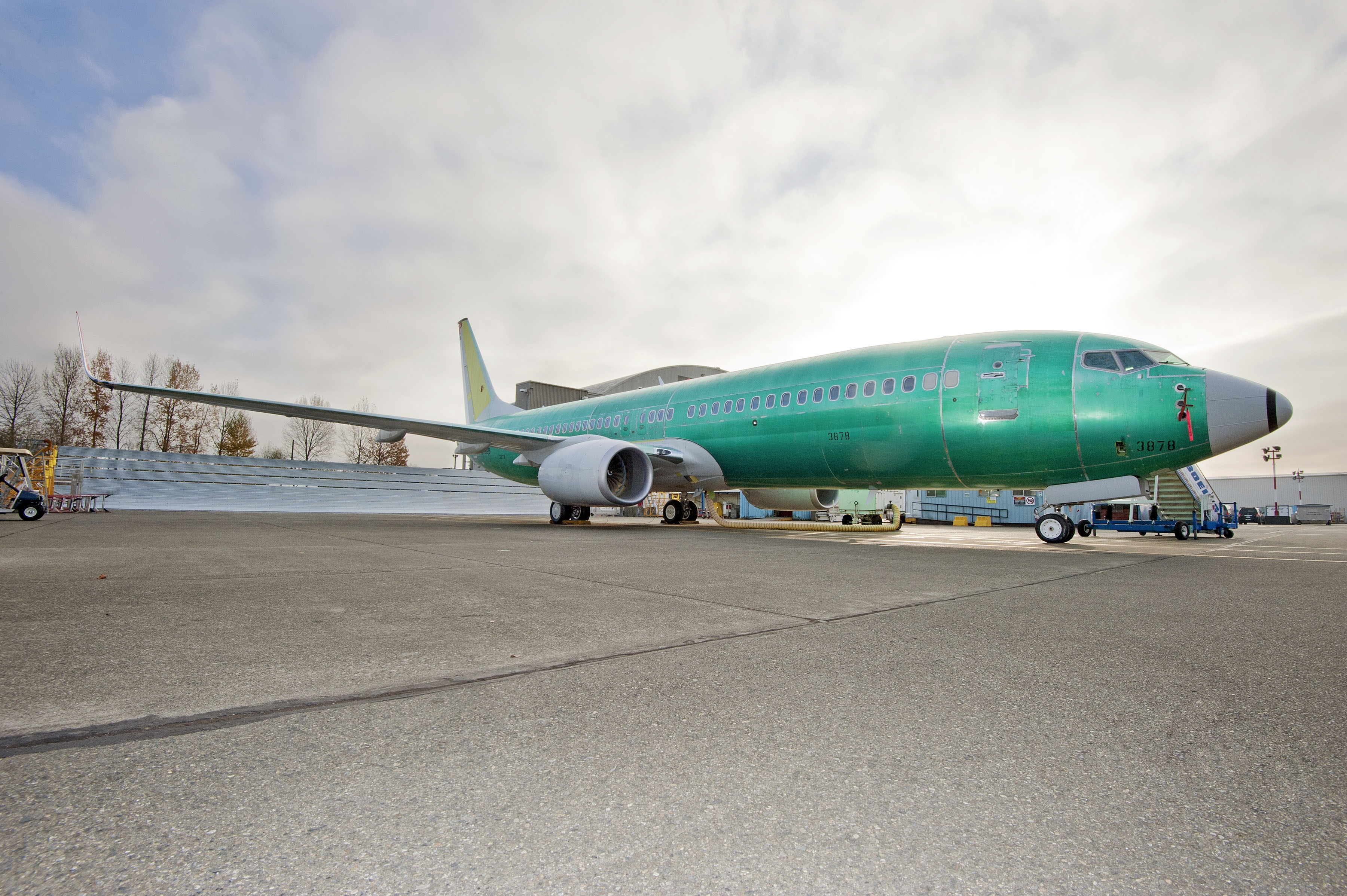 Kisebb profit, de nagy darabszám: új 737-800-as festés előtt <br>(fotó: Boeing)