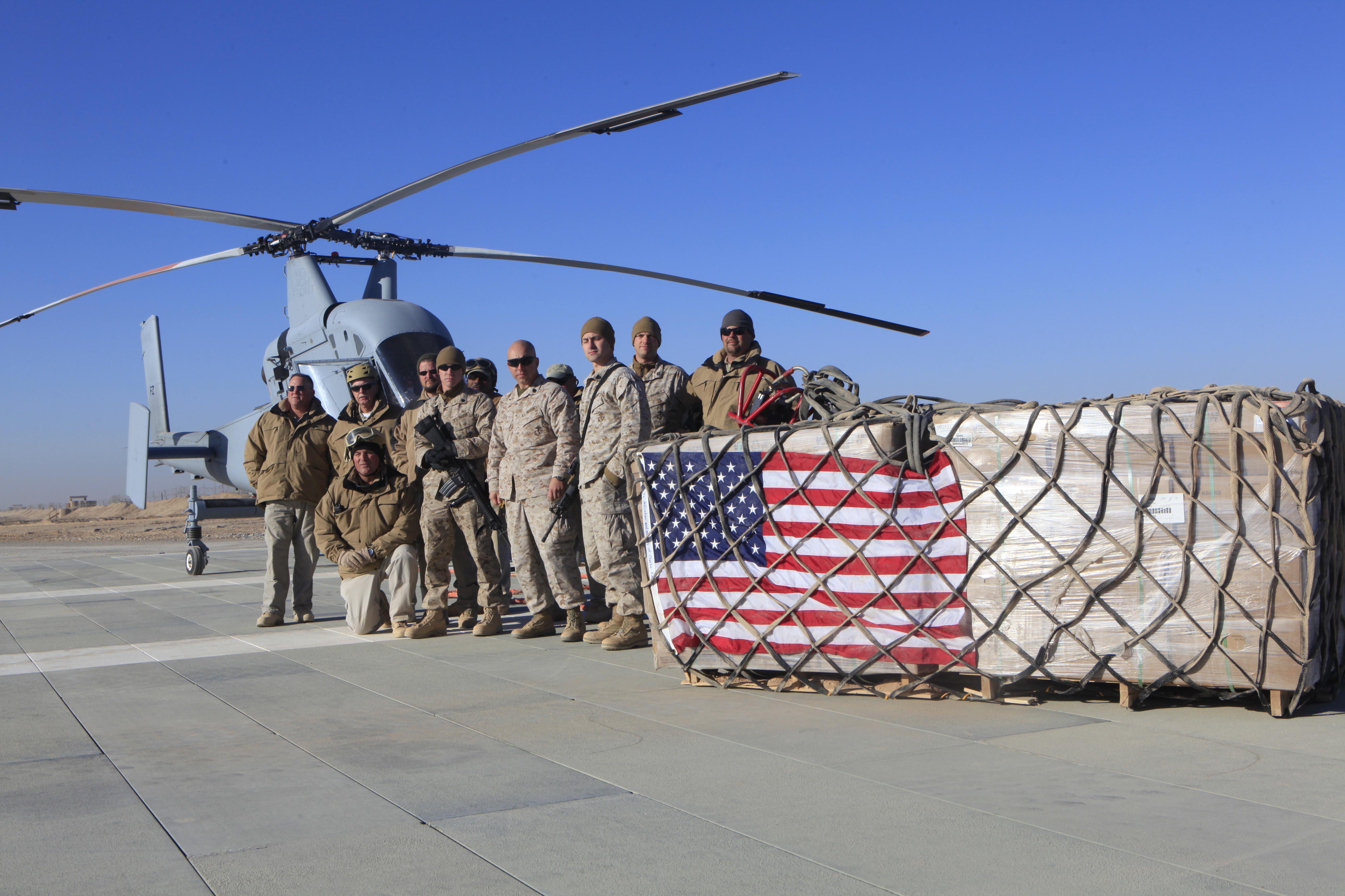 A távolról irányított K-MAX és rakománya Afganisztánban <br>(fotó: USAF)