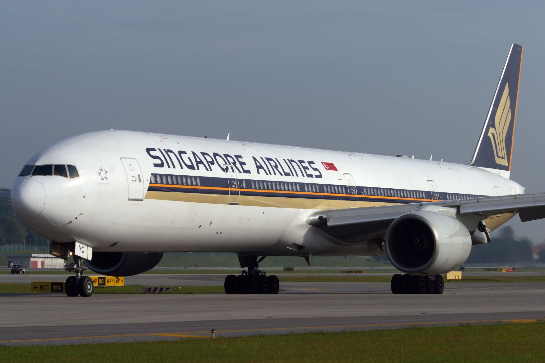 ...és a Singapore Airlines
