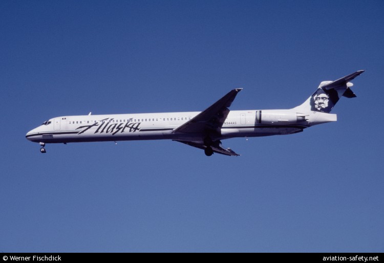 Az Aviation Safety Network fotója a gépet még az Alaska Airlines színeiben ábrázolja