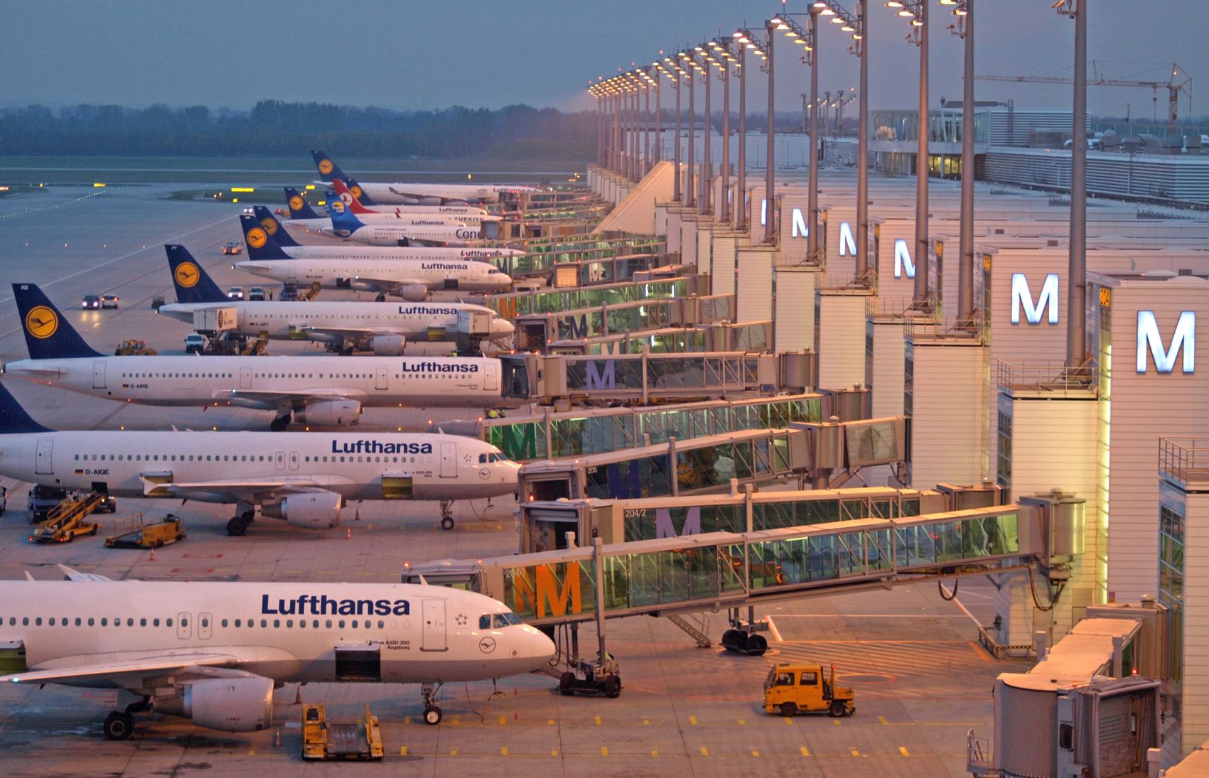 A reptér mellett a Lufthansa a fő vesztese a fordulatnak