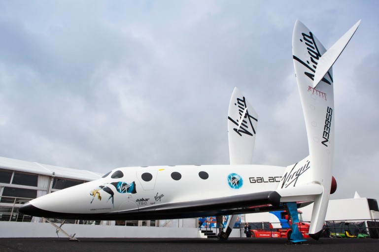 A SpaceShipTwo mockup-ja Farnborough-ban