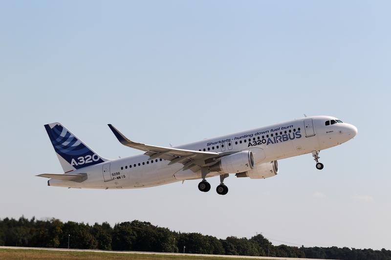 A berlini ILA repülőszalonon az Airbus a Sharklet-szárnyvéges 320-asát repülteti: jó lenne felpörgetni a gyártást
