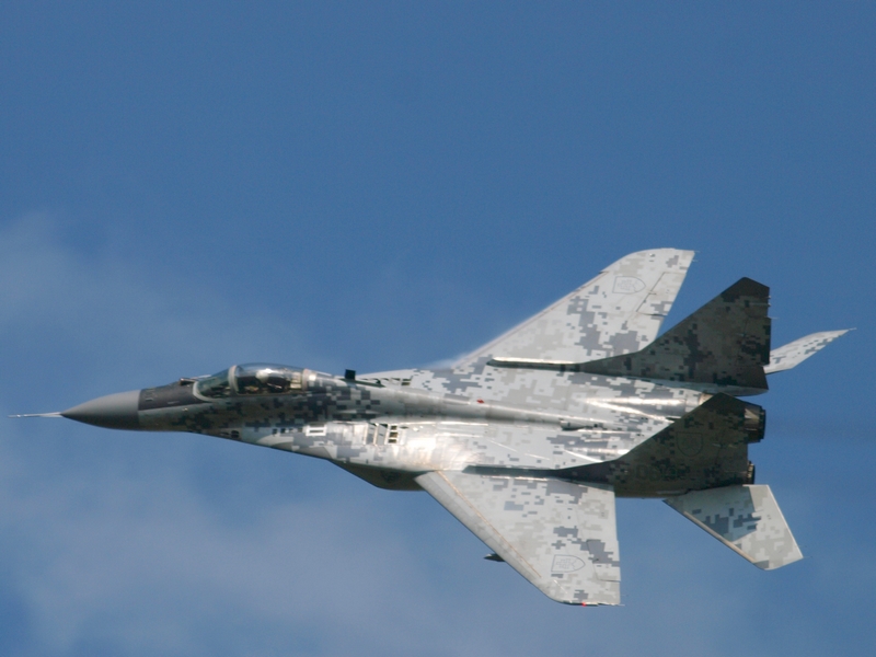 A szlovák légierő egyik MiG-29-ese: őrjáraton Csehország felett?