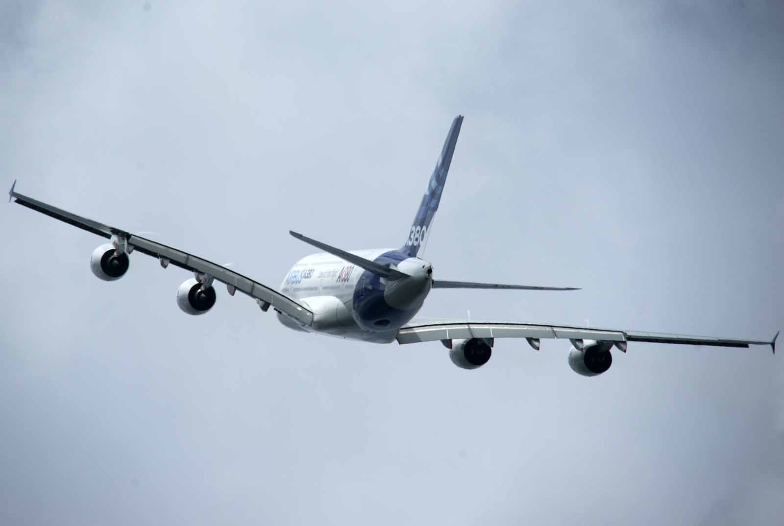 Lassan nő az A380-as óriások száma...
