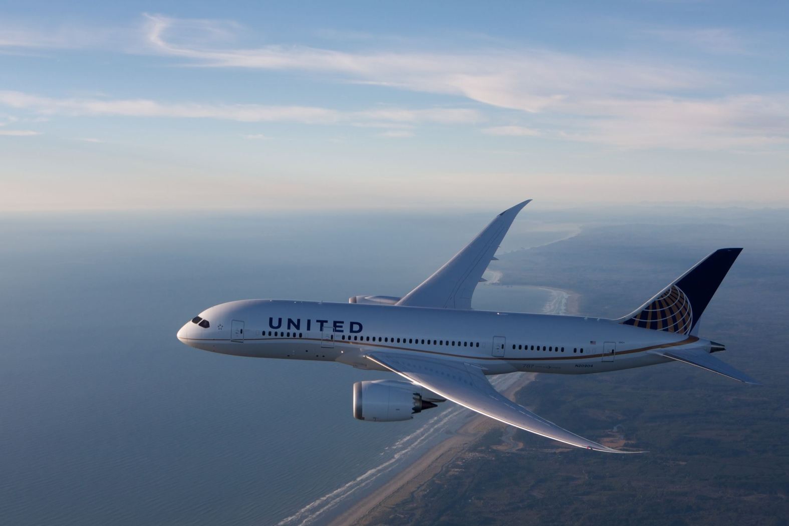 (fotók: Boeing, United Airlines)