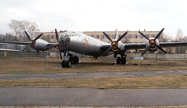 A B-29-es orosz kiadásban: Tu-4