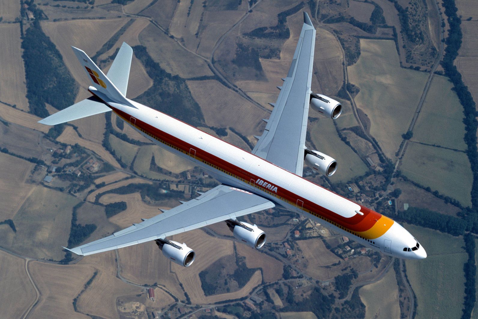 Az A340-eseket lecserélik, de az interkontinentális járatok a magas fizetések miatt sem nyereségesek 