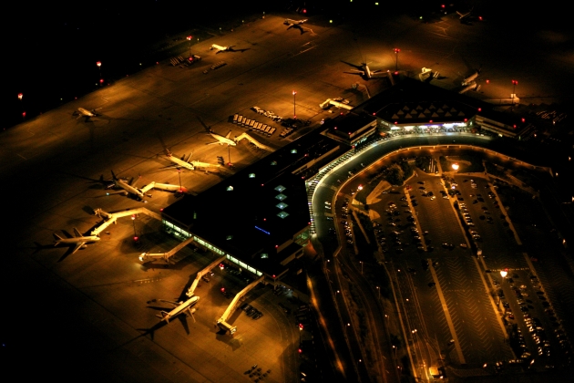Éjszaka a 2-es terminálon <br>(fotó: Somogyi-Tóth Péter)