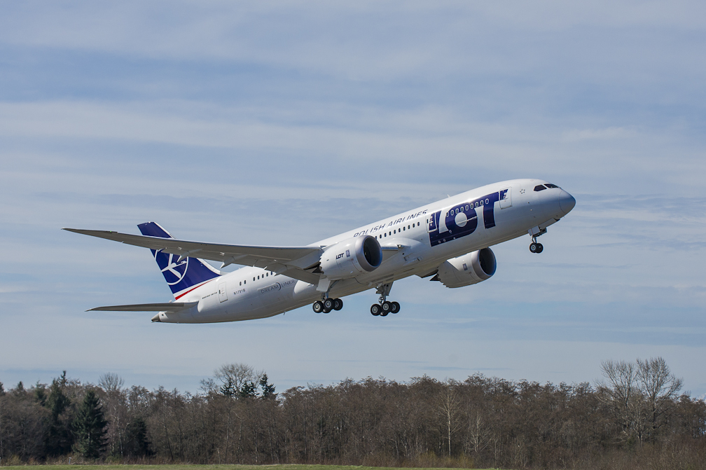 Júniusban a Boeing reményei szerint már felszállhat a teljes 787-es flotta.