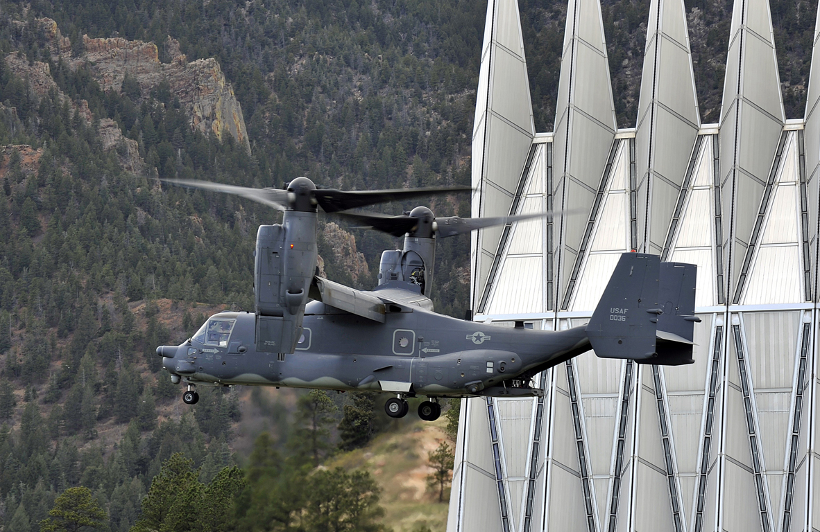 A pályázat tétje hatalmas, a Bell előnye, hogy egy billenőrotorosa, az Osprey már bizonyított <br>(fotó: U.S. Air Force)