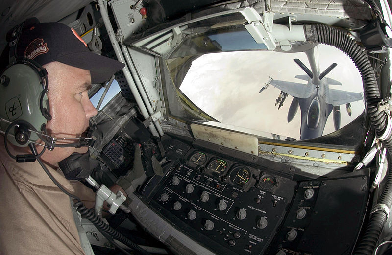 A booom-operator munkahelye egy KC-135-ösön