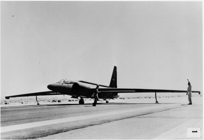 A Lockheed és a CIA közösen választotta ki a területet titkos kísérleti repülésekre, először az U-2-essel