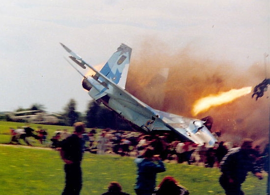 Az eddigi legsúlyosabb airshow-baleset végülis Lvov környékén történt 2002-ben