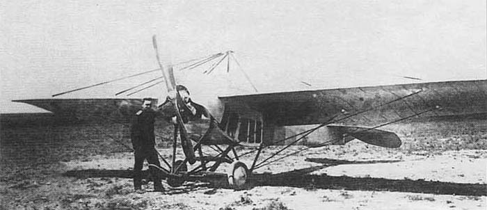 A francia Nieuport elég erősnek bizonyult a halálbukfenc megrepüléséhez