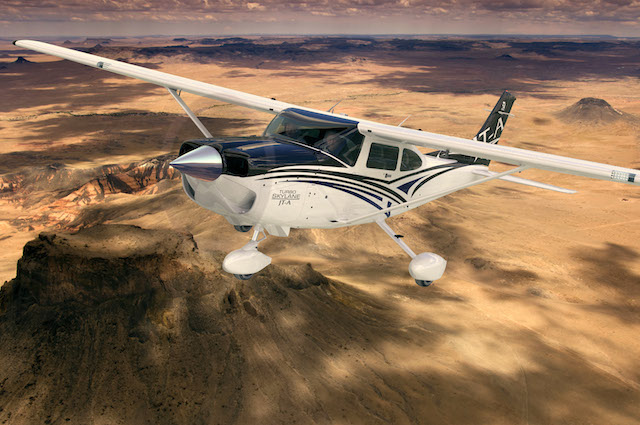 A Turbo Skyhawk...
