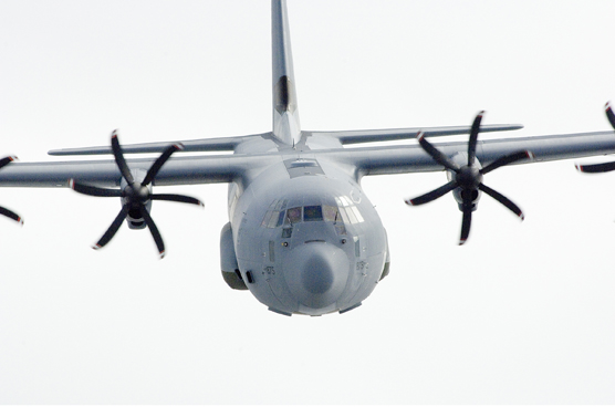 ...és a C-130J Hercules lenne