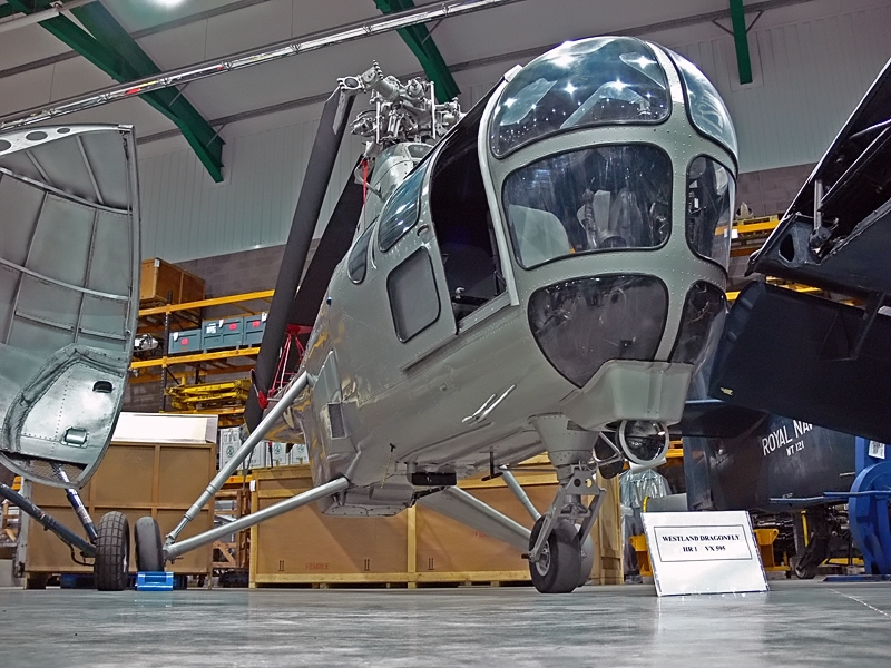 Westland Dragonfly helikopter a Comham Hall-i retaurálás után
