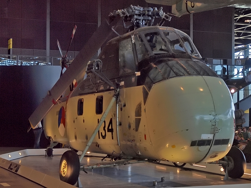 A Sikorsky UH-34J elég bumfordi alakja ellenére sokat használt forgószárnyas volt