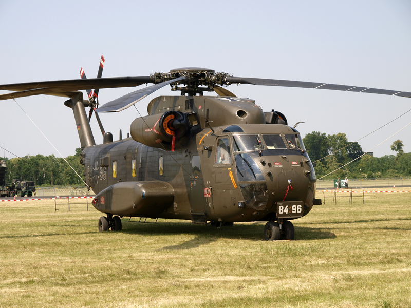 CH-53, a hadsereg szállítóhelikoptere