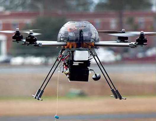 Különösen közforgalmi repülőterek közelében lehet veszélyes a szabálytalan drón-repültetés