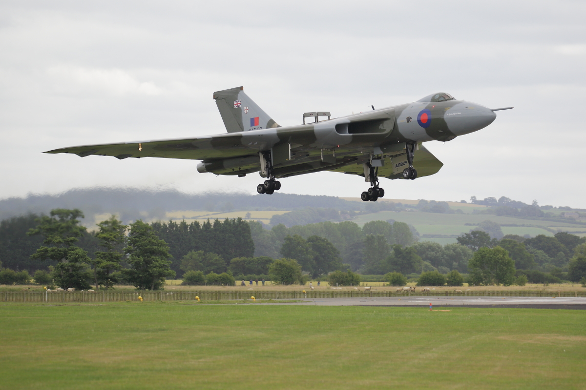 A hidegháború talán legszebb gépe, a Vulcan idén repülhet utoljára