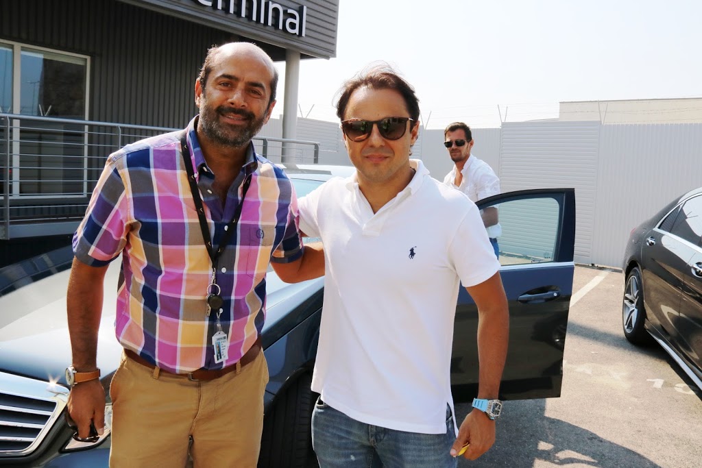 Egy reptérvezető és egy Forma–1-es vezető: Kam Jandu és Felipe Massa