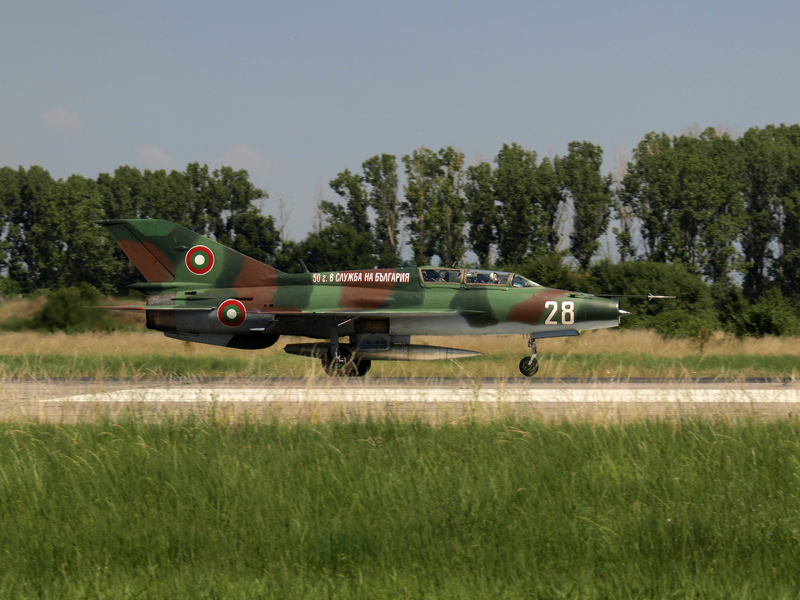 Eddig nem repülhettek más nemzetből bolgár MiG-21UM-mel. Az amerikaiaknak megengedték...