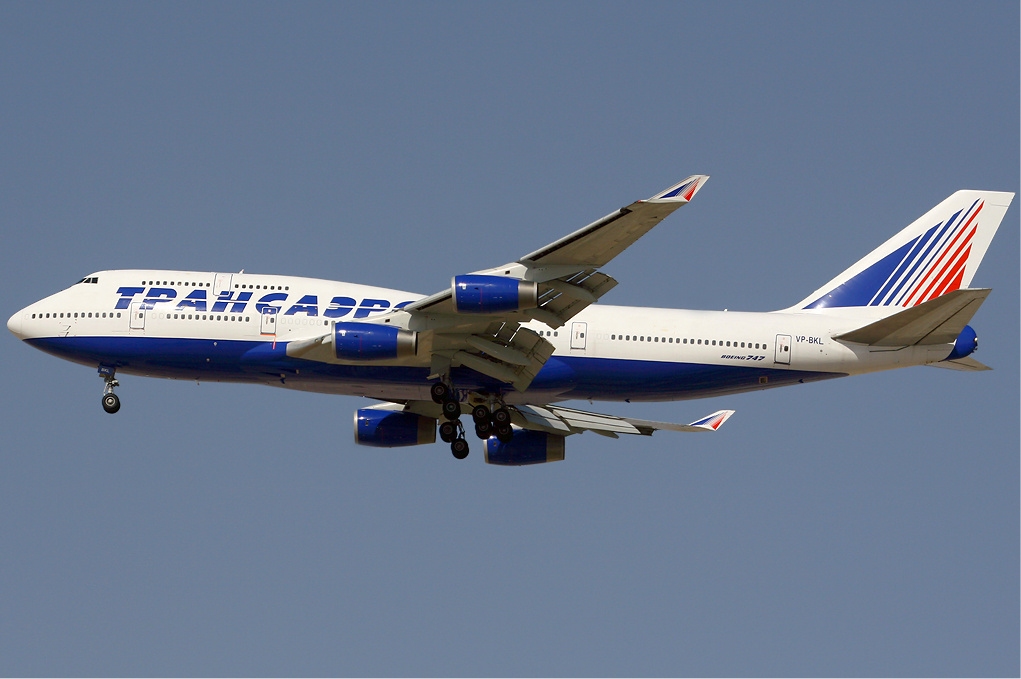 A Transaero egy jelenleg repülő 747-400-asa