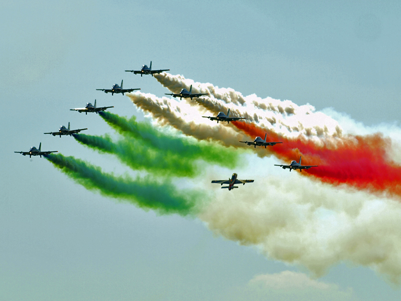 Frecce Tricolori, szinte minden európai repülőnap résztvevője