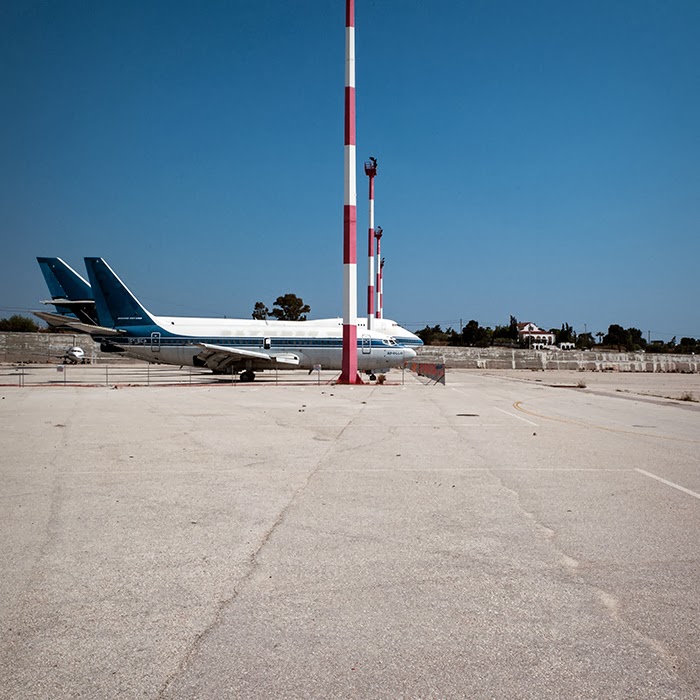 Két Olympic-gép az elhagyatott Hellenikonon