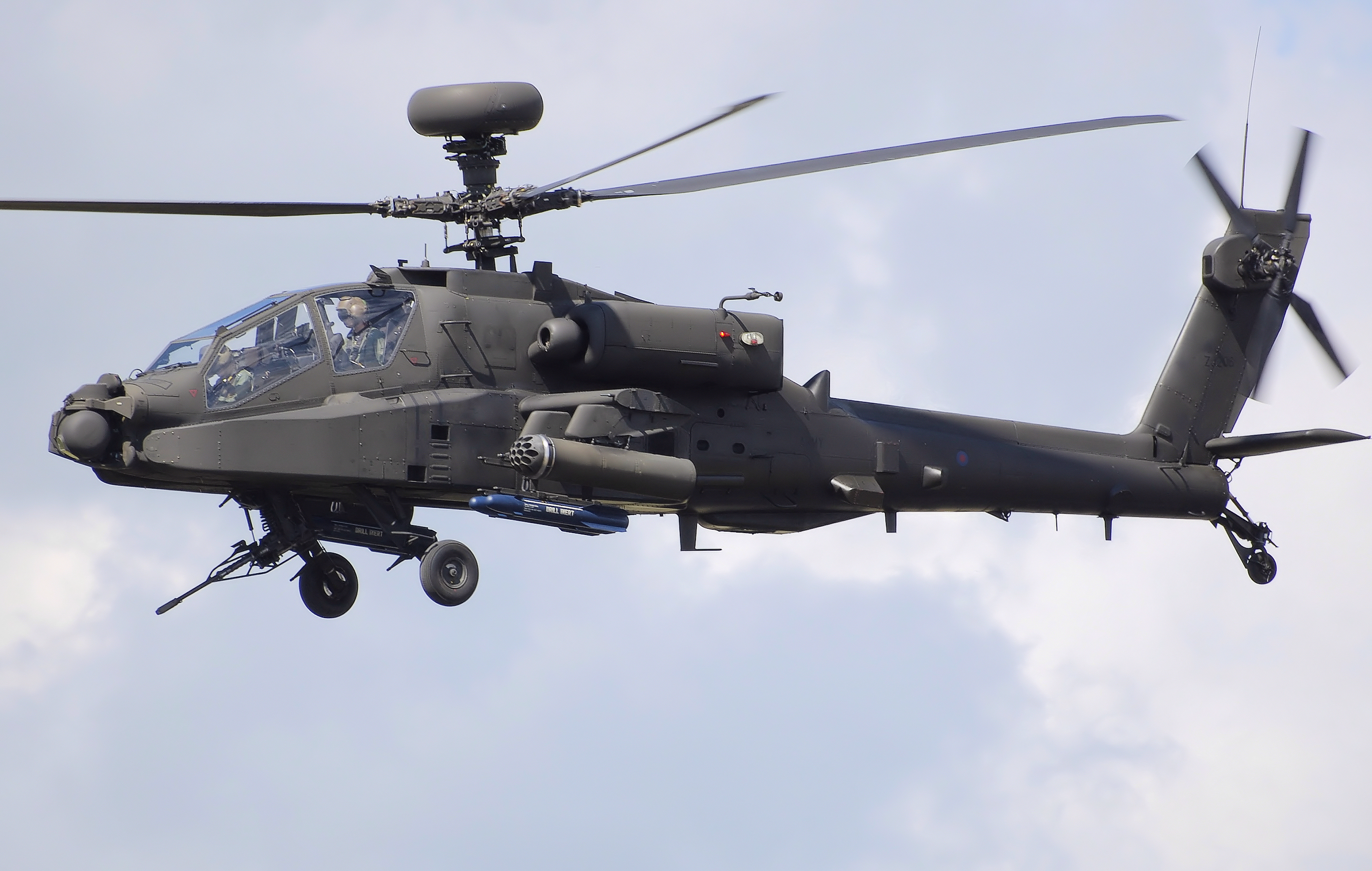 Az Apache-t sem csak Amerikában gyártják: ez a gép a Westlandnél készült