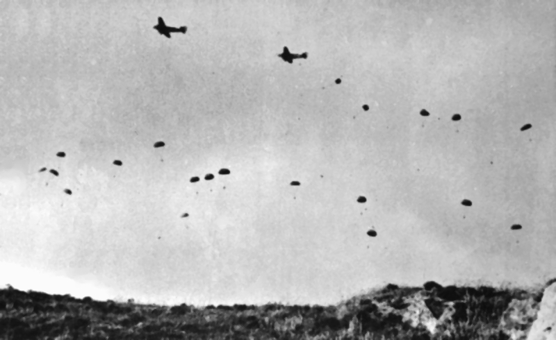 A történelem addigi legnagyobb ejtőernyős hadművelete: Ju-52-esek Kréta fölött