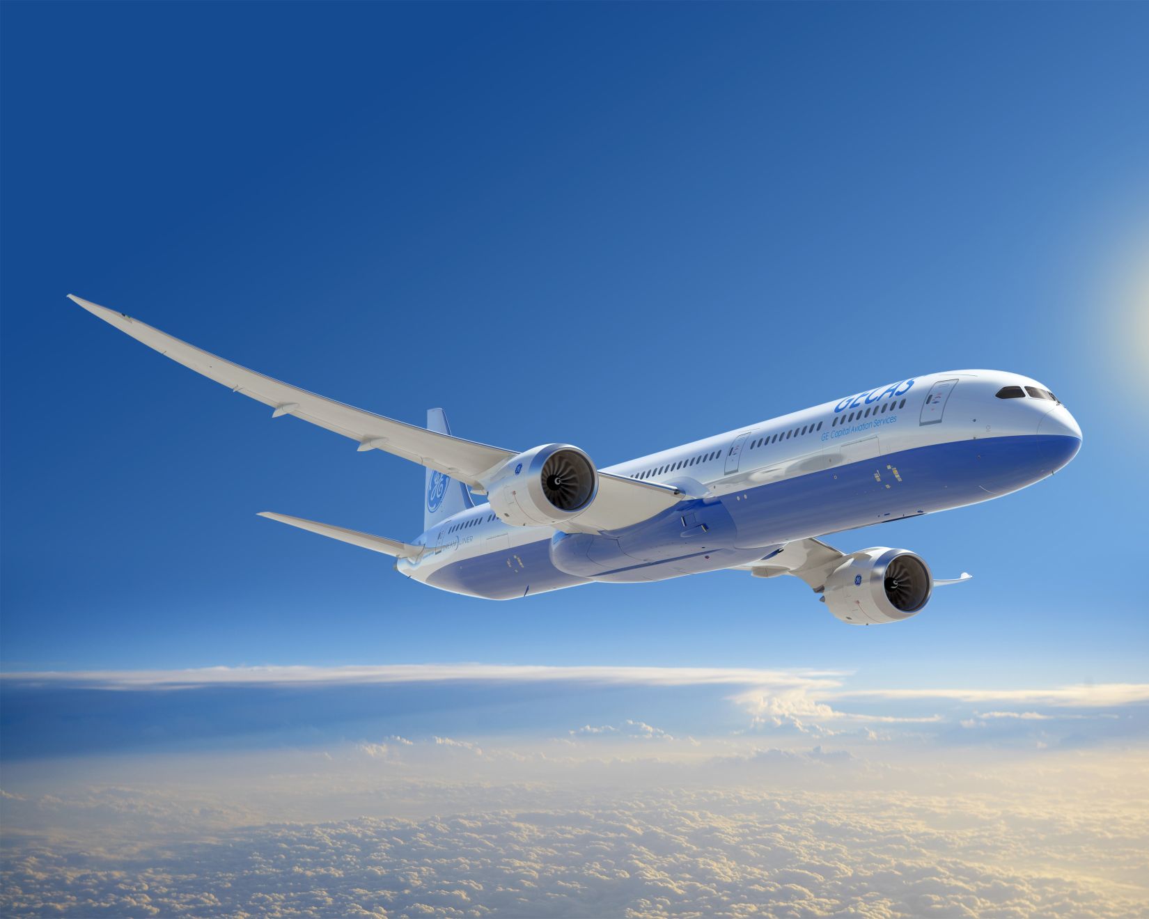 Ha nincs teljes terhelés, repülhet majdnem olyan hosszú vonalakat, mint a kisebb 787-esek