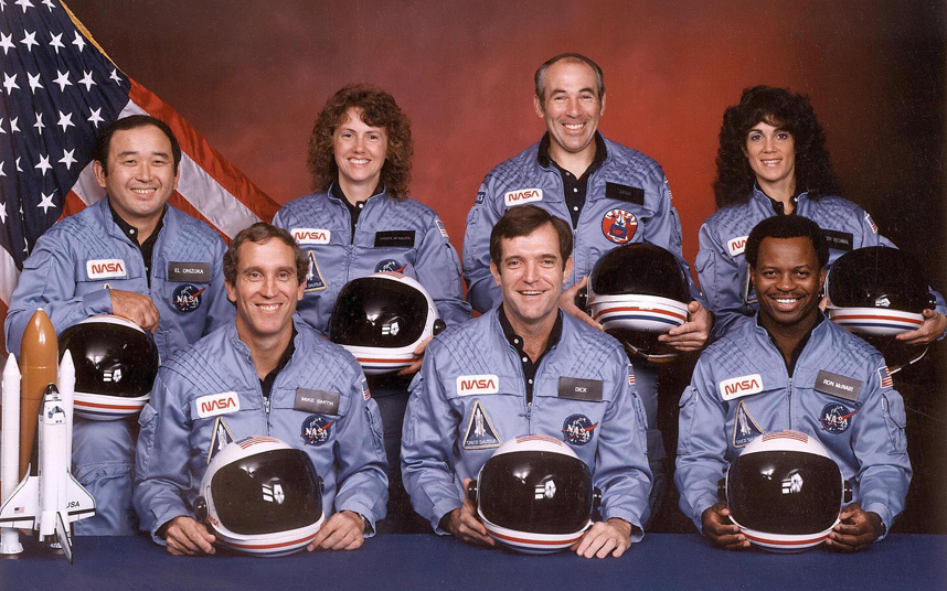 Az STS-51L személyzete (fotók: NASA)