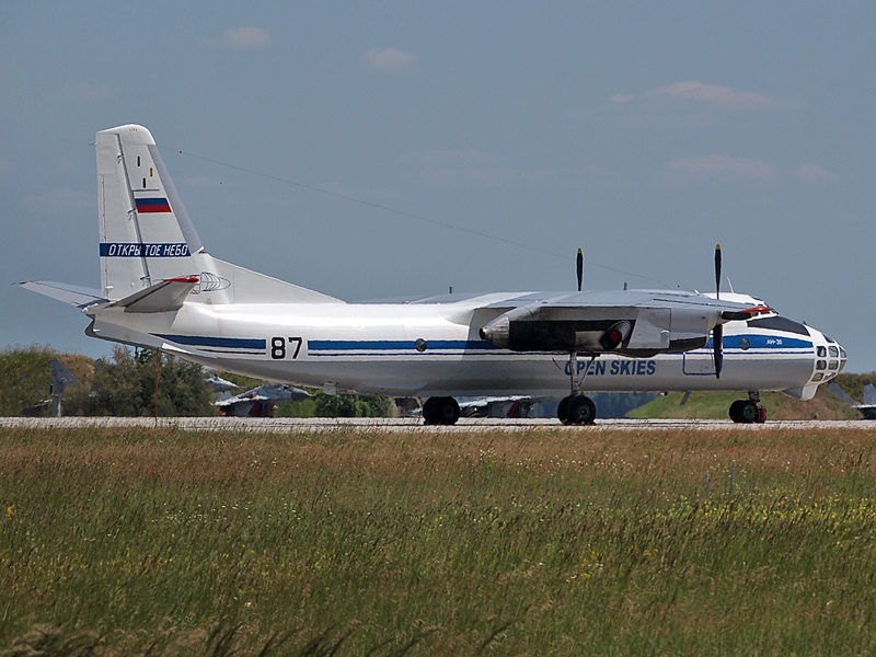 Az orosz An-30 az Open Skies, Nyitott Égbolt egyezmény alapján repülhet katonai létesítmények felett