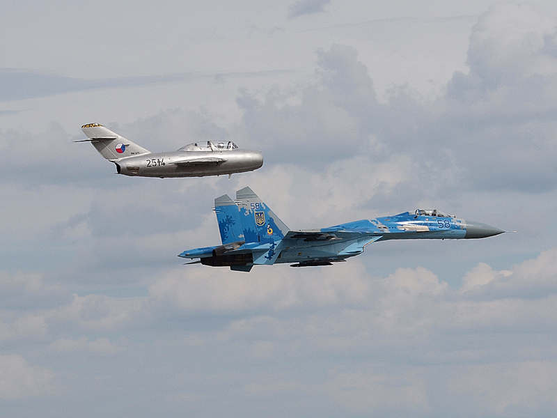 Különleges kötelék: cseh MiG-15-ös és ukrán Szu-27-es