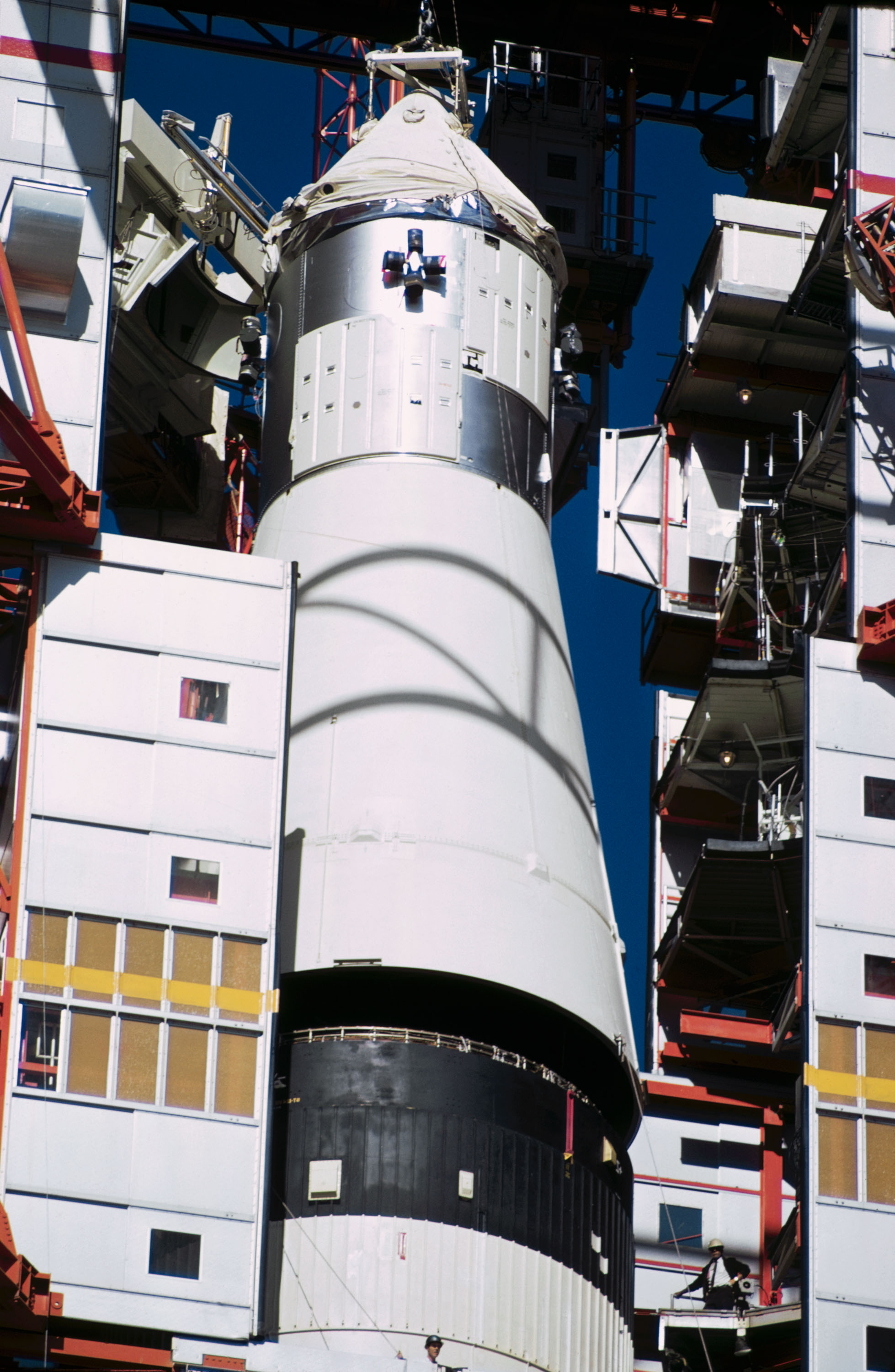 Az Apollo-1 a Saturn-1B orrára szerelve