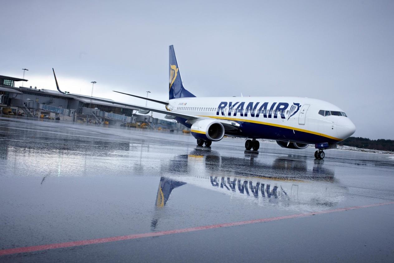 A Ryanair korábban a sűrűbben székezett MAX 200-as mellett döntött, de nyilván megoldható, hogy nagyobb hatótávolságú 8-asai is legyenek