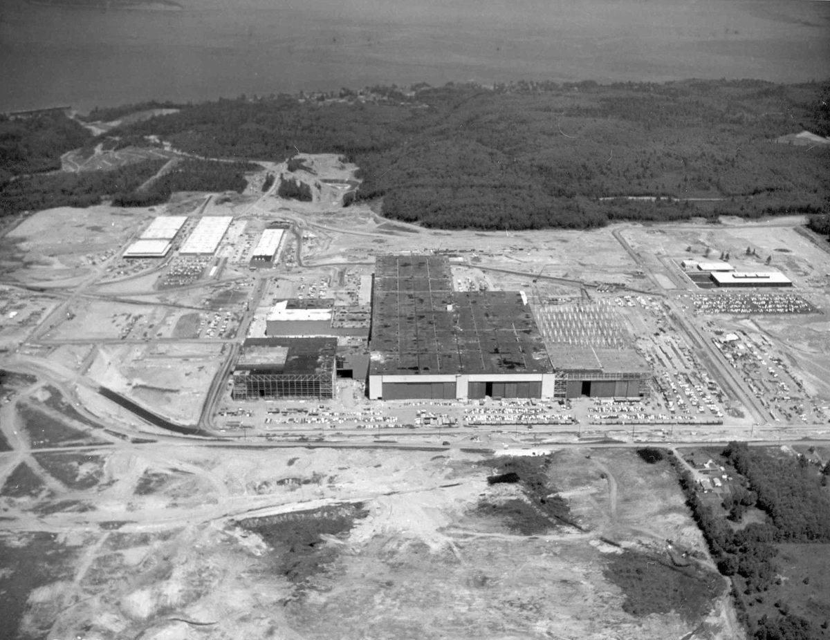 1967. még zajlik az építkezés (fotó: HeraldNet, Everett)
