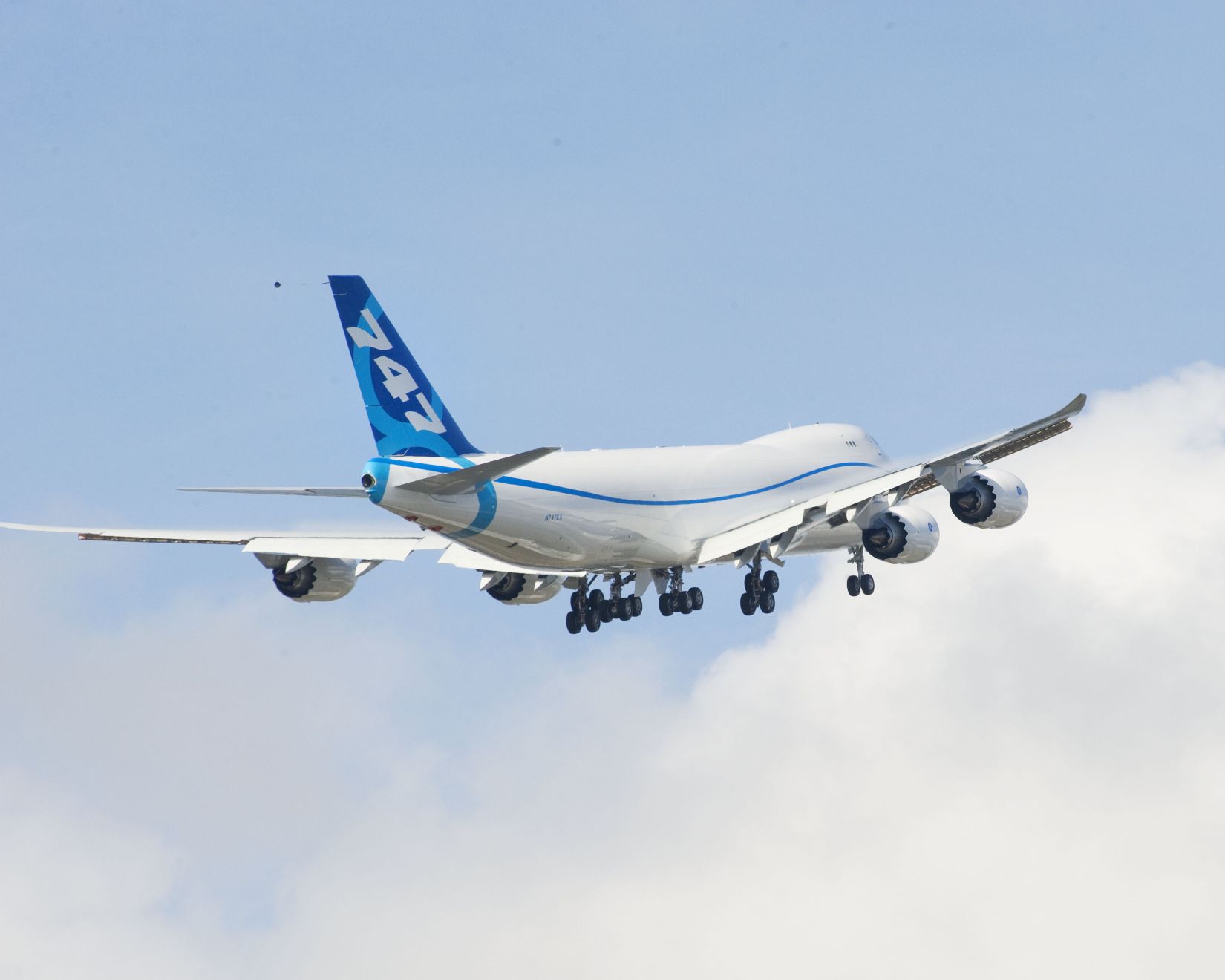 Kellenek majd 747-esek is, de teherszállító kiadásban?