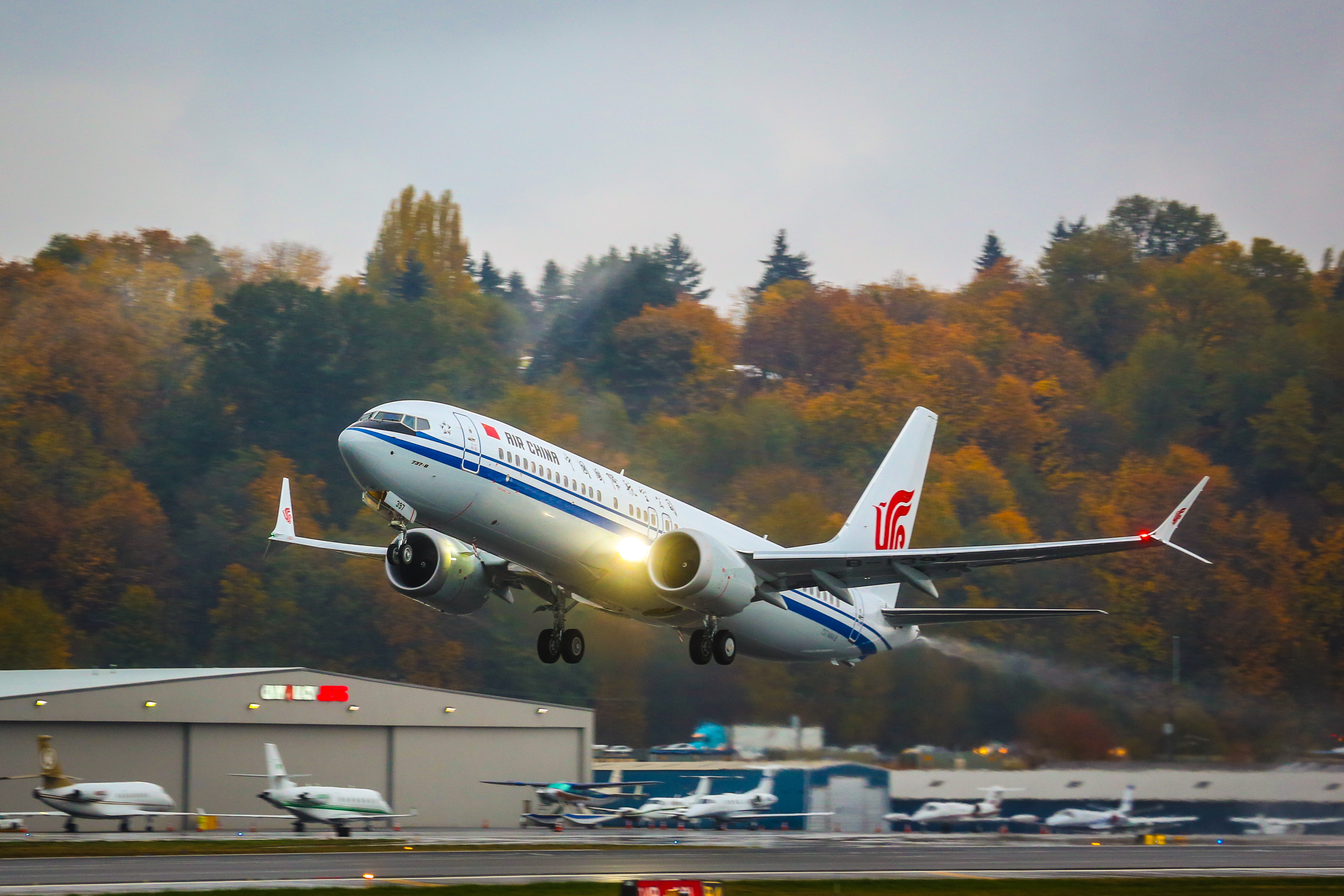 A napokban adták át az első kínai 737 MAX változatot