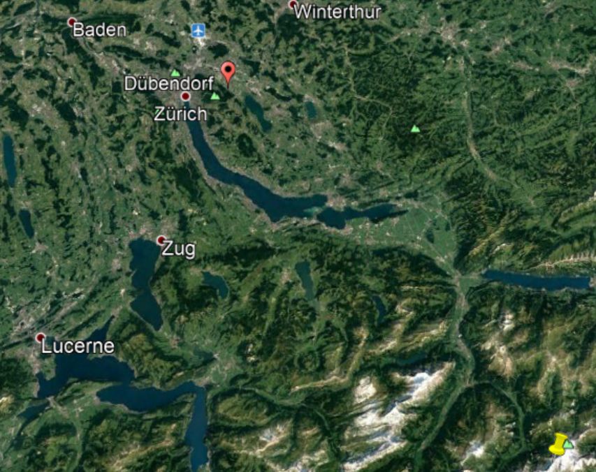 A Google Earth műholdképe, a bázis a Zürich környéki Dübendorf, a baleset hetven kilométerre délnyugatra történt