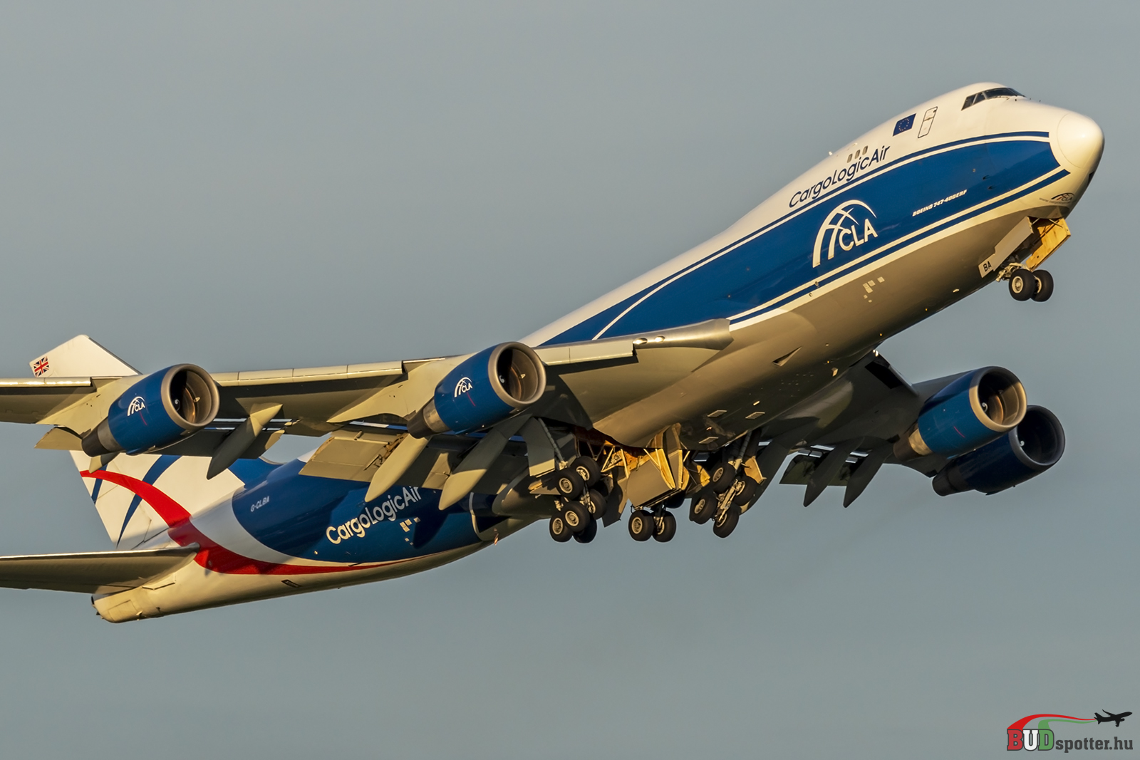 A CargoLogicAir Boeing 747-400F típusú repülőgépét 2019. május 31-én örökítette meg a Frankfurtban Baranyai György